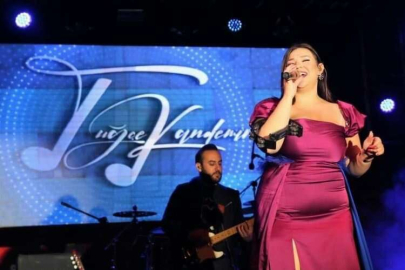 İzmir'de Kınıklılar Tuğçe Kandemir ile coştu