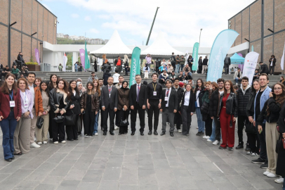 BTÜ Marmara Kariyer Fuarı'nda büyük ilgi gördü