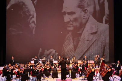 Ata’ya saygı konseri Denizli’de duygusal anlara sahne oldu