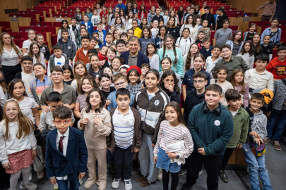 Başkan Tugay İzmir Çocuk Meclisi üyeleriyle buluştu