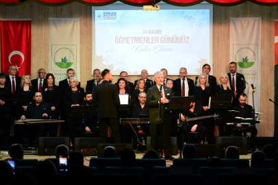 Bursa Osmangazi'de eğitimcilere anlamlı kutlama