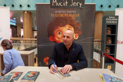 Uluslararası ünlü yazar Yetkin Albert Trabzon'da