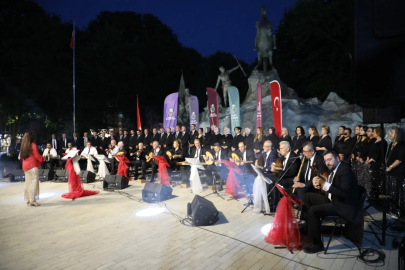 Bursa İnegöl'de TSM korosundan unutulmaz konser