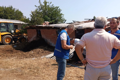 Yangında 500 balya zarar gören üreticiye destek
