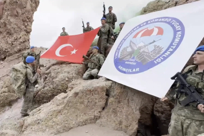 Kahraman komandolar Erciyes’te... Somalili askeri personelle keşif tırmanışı