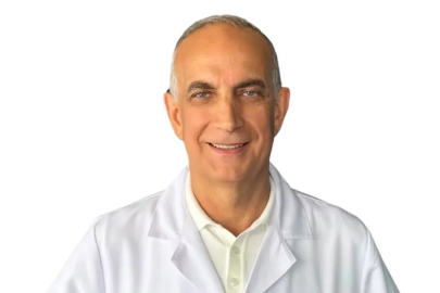 Op. Dr. Şeref Kayabaş’tan 'göz muayenesi' uyarısı