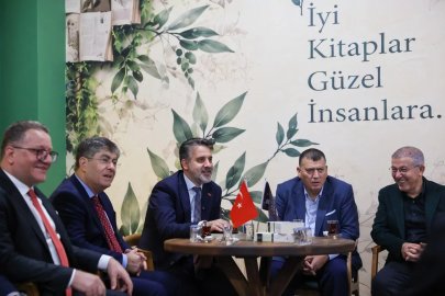 Bursa Büyükşehir Başkan Vekili Biba'dan üniversitelilere tam destek mesajı
