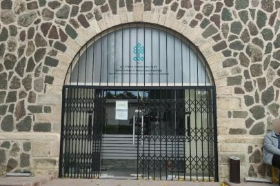 İzmir’de 2 bin yıllık Zeus heykel başı ele geçirildi